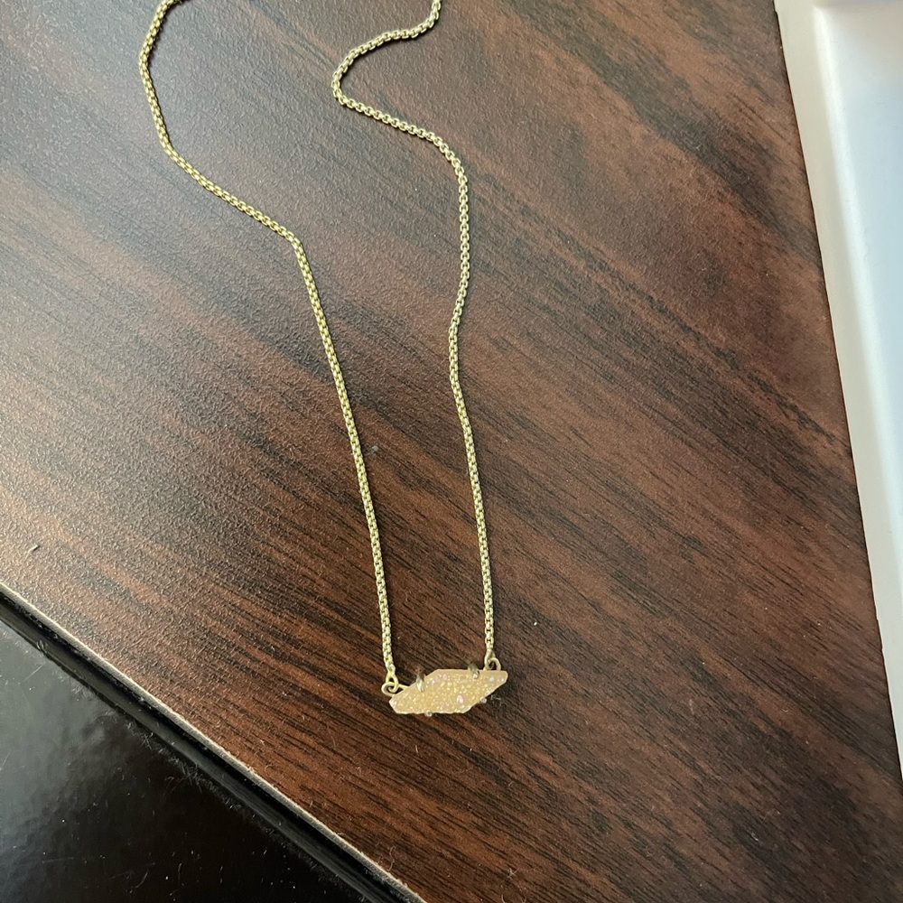 Gold Kendra Scott Necklace